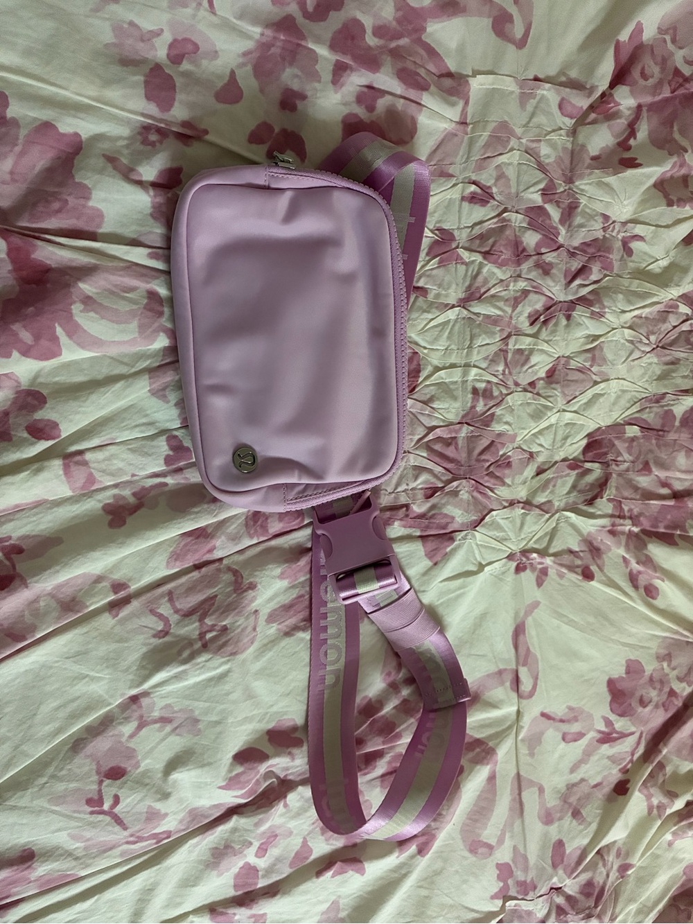 lululemon athletica pink belt bag
